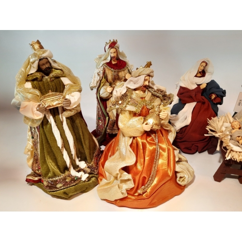 Figury do szopki bożonarodzeniowej - Zestaw FS26M - Figurki w szatach do szopki betlejemskiej